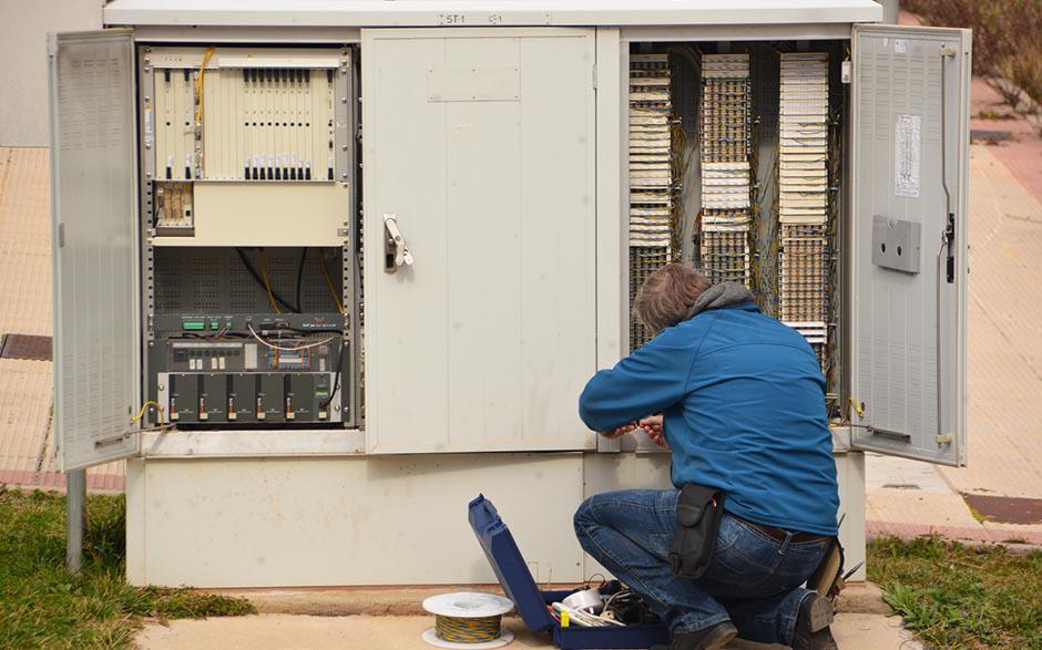travail électricien Avon
